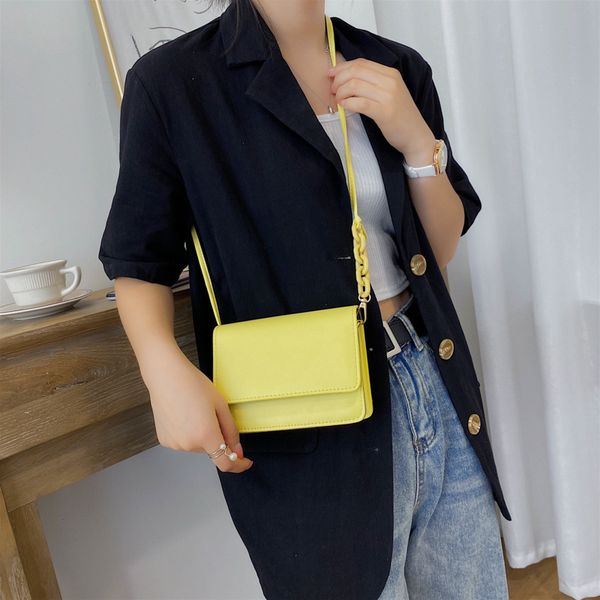2020 new women's shoulder bag korean version of the simple ladies clutch bag fashion popular underarm ladies shoulder
2020 new women's shoulder bag korean version of the simple ladies clutch bag fashion popular underarm ladies shoulder