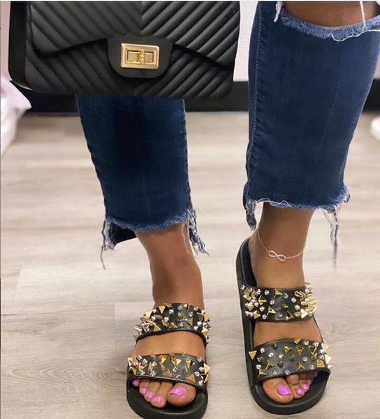 slippers 2021 besign rivets women slipper pllus size 35-42 summer beach slides flip flops outdoor flat, Black
slippers 2021 besign rivets women slipper pllus size 35-42 summer beach slides flip flops outdoor flat, Black