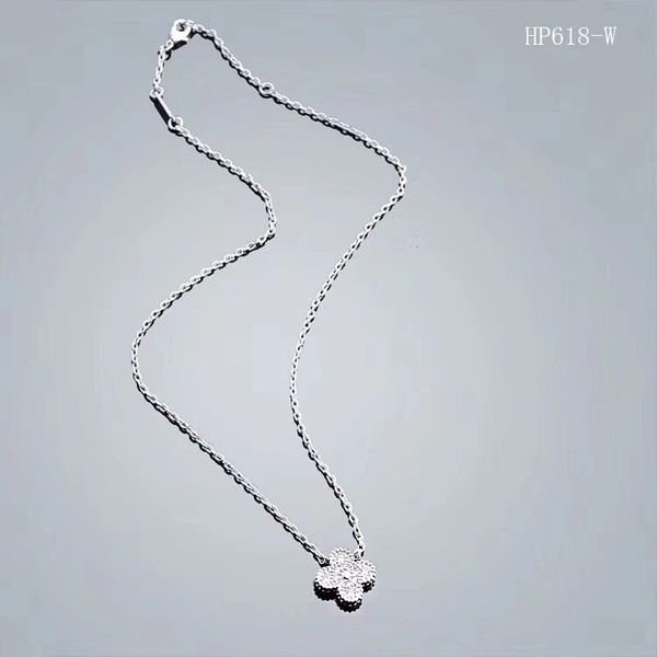stainless steel jewelry designer necklace four-leaf flower necklace luxury designer jewelry women necklace iced out chains, Silver
stainless steel jewelry designer necklace four-leaf flower necklace luxury designer jewelry women necklace iced out chains, Silver