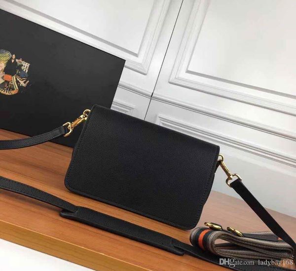 new classic designer women handbags crossbody bag fashion genuine leather strap shoulder handbags small messenger bags purse tote bags 21cm
new classic designer women handbags crossbody bag fashion genuine leather strap shoulder handbags small messenger bags purse tote bags 21cm