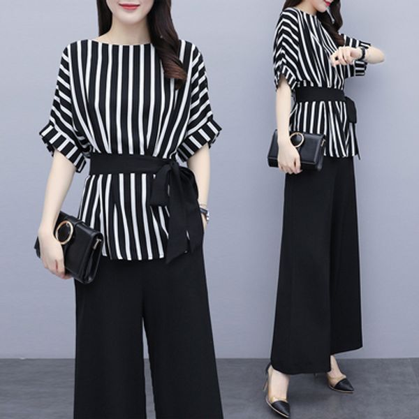 2020 summer black and white stripe two piece set loose plus size wide leg pants sashes bow batwing sleeve plus size 2 piece sets
2020 summer black and white stripe two piece set loose plus size wide leg pants sashes bow batwing sleeve plus size 2 piece sets