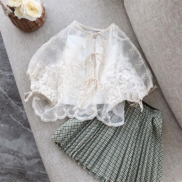 spring white lace hollow baby girls princess blouses ruffles long sleeve kids coat +suspender shirt korean style toddlers, Blue;gray
spring white lace hollow baby girls princess blouses ruffles long sleeve kids coat +suspender shirt korean style toddlers, Blue;gray