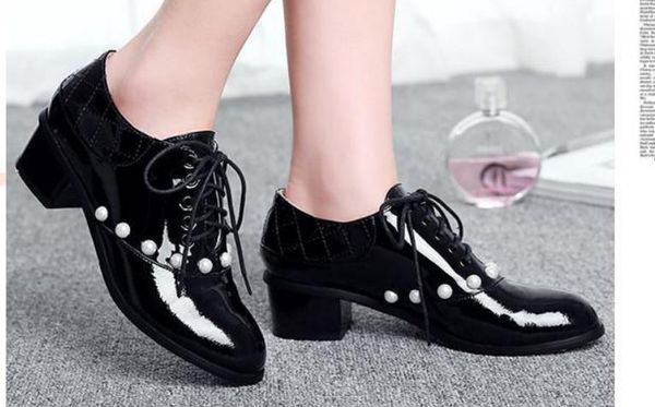 2019 women's shoes in spring and autumn with new style middle heel coarse heel round head@62, Black
2019 women's shoes in spring and autumn with new style middle heel coarse heel round head@62, Black
