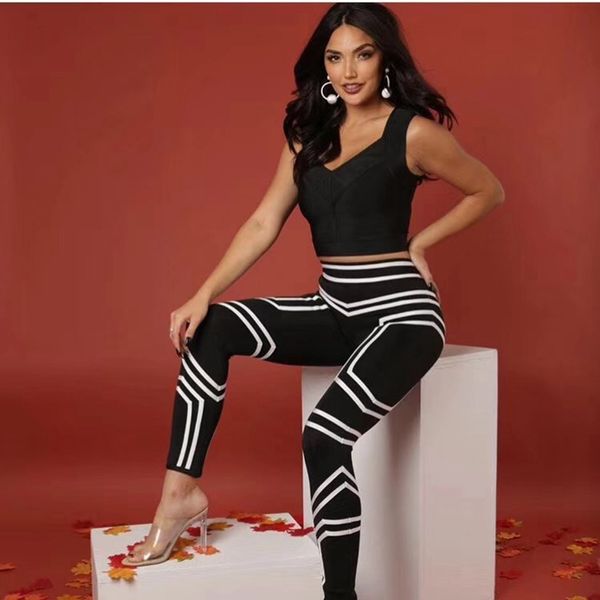 2019 новый черный с белым рукавом бинты комбинезон v шеи мода bodycon партии clubwear два 2 шт лоскутная verano оптовая, Black;white
2019 новый черный с белым рукавом бинты комбинезон v шеи мода bodycon партии clubwear два 2 шт лоскутная verano оптовая, Black;white