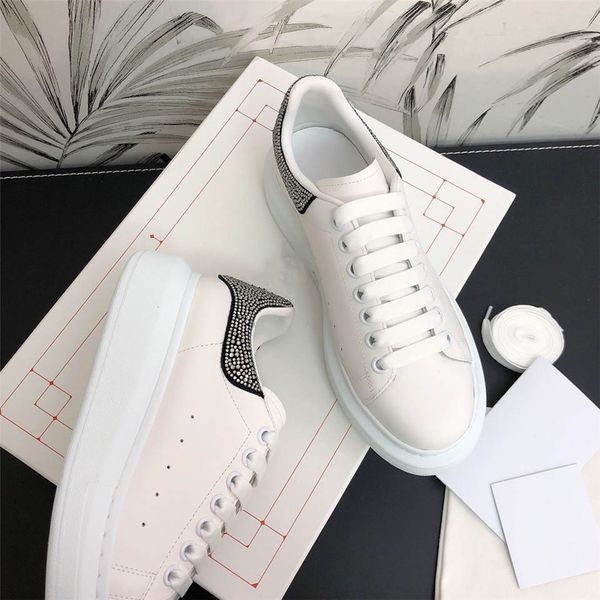 black diamond shoe tail platform plate-forme luxury designer mens and womens fashion vintage designer shoes highest version
black diamond shoe tail platform plate-forme luxury designer mens and womens fashion vintage designer shoes highest version