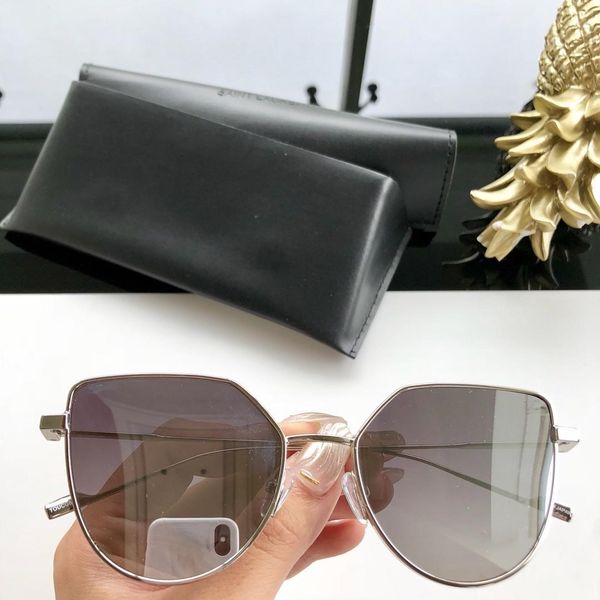 brand sunglasses - the new 2019 sl199 lady's stylish sunglasses with large frame metallic irregularity and modern design, White;black
brand sunglasses - the new 2019 sl199 lady's stylish sunglasses with large frame metallic irregularity and modern design, White;black