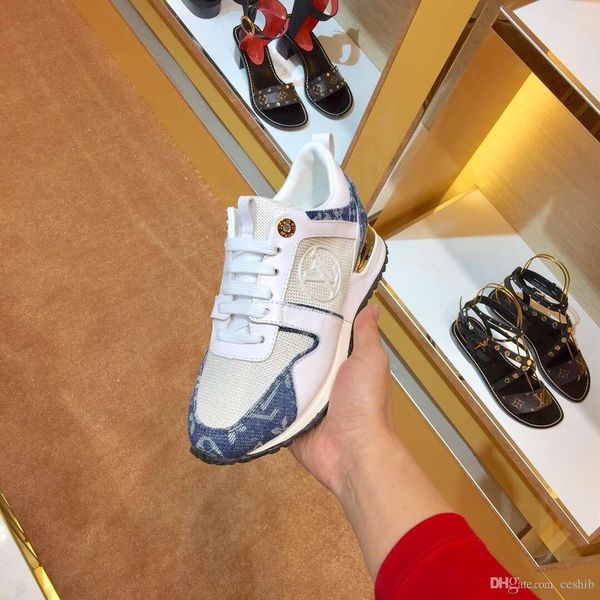 2019 new luxury leather casual shoes women and men fashion racing runners men shoes genuine leather fashion mixed color original box 35-45, Black 
2019 new luxury leather casual shoes women and men fashion racing runners men shoes genuine leather fashion mixed color original box 35-45, Black