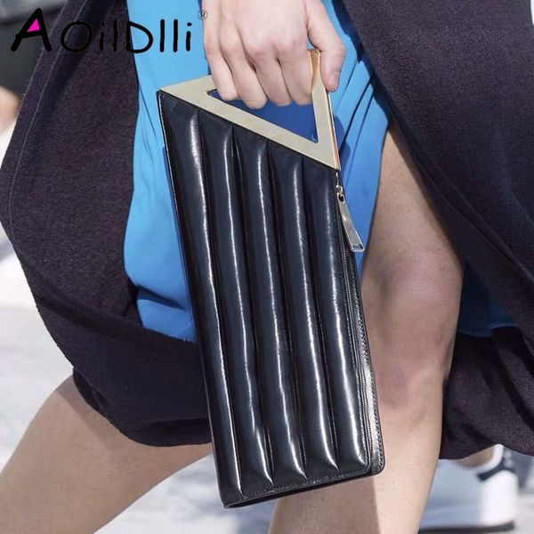 handbags women bags leather pouch small bags for women purses and handbags metal handle clutch bag evening bag
handbags women bags leather pouch small bags for women purses and handbags metal handle clutch bag evening bag
