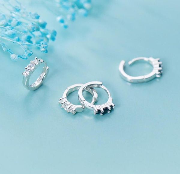 925 sterling silver fashion jewelry pave cz huggie hoop cartilage helix earrings women a1227, Golden;silver
925 sterling silver fashion jewelry pave cz huggie hoop cartilage helix earrings women a1227, Golden;silver