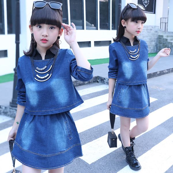 spring autumn solid dark blue cowboy long sleeve denim back zipper with necklet single jacket, Blue;gray
spring autumn solid dark blue cowboy long sleeve denim back zipper with necklet single jacket, Blue;gray