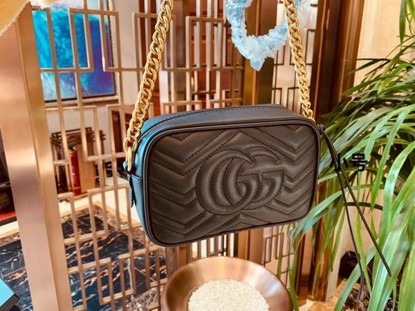 the women's single shoulder camera bag 2019 leisure small square fashion tassel oblique cross package genuine leather handbags
the women's single shoulder camera bag 2019 leisure small square fashion tassel oblique cross package genuine leather handbags