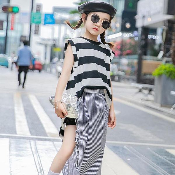 fashion teenage clothes for girls clothing set 2020 summer striped tshirts + skirt + shorts kids outfits suit 3pcs sets 10 12 14, White
fashion teenage clothes for girls clothing set 2020 summer striped tshirts + skirt + shorts kids outfits suit 3pcs sets 10 12 14, White