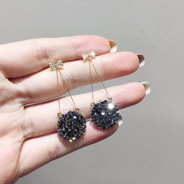 sweet bow kont earrings for women shining black rhinestone round dangle earring female 2019 fashion jewelry girls gift, Silver
sweet bow kont earrings for women shining black rhinestone round dangle earring female 2019 fashion jewelry girls gift, Silver