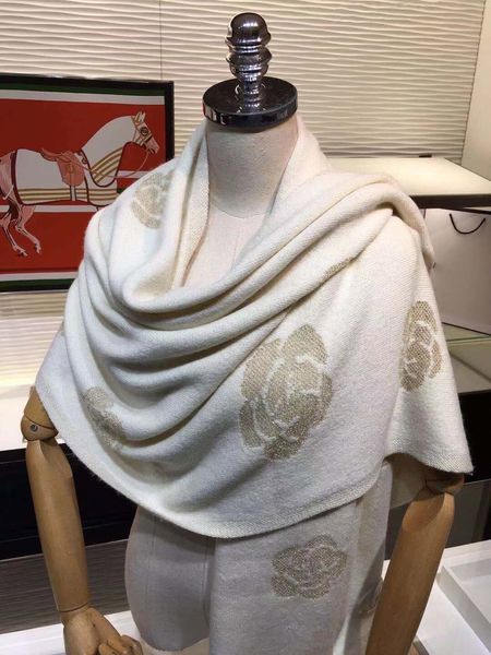 new fashion women scarf soft cashmere silver insect pattern shawl scarf femme echarpe bufanda mujer chal vrouwen sjaal, Blue;gray
new fashion women scarf soft cashmere silver insect pattern shawl scarf femme echarpe bufanda mujer chal vrouwen sjaal, Blue;gray