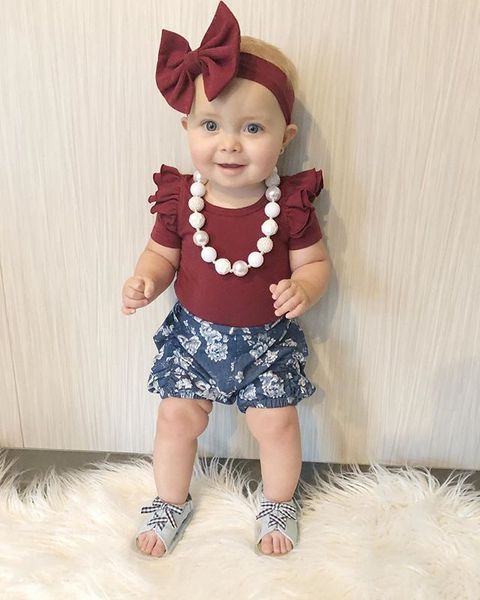 brand newborn baby girl solid short sleeve romper floral pleated shorts pants headband outfit set casual clothes 3pcs, White
brand newborn baby girl solid short sleeve romper floral pleated shorts pants headband outfit set casual clothes 3pcs, White