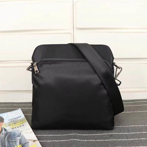 women men bag handbags purses 2020 new fashion shoulder bags waterproof nylon crossbody bag message bag
women men bag handbags purses 2020 new fashion shoulder bags waterproof nylon crossbody bag message bag