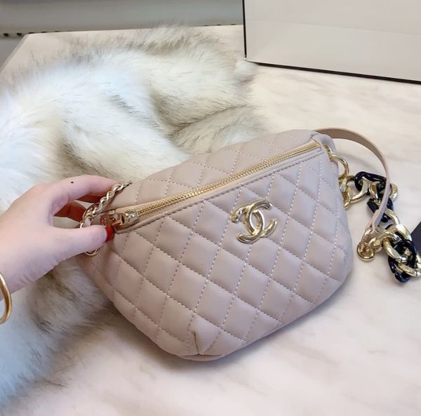 2020 designer waist bags ladies fanny pack men women luxury shoulder bags brand chest bag retro crossbody bag qs b102731k
2020 designer waist bags ladies fanny pack men women luxury shoulder bags brand chest bag retro crossbody bag qs b102731k