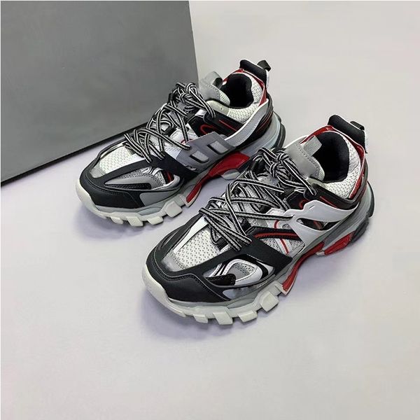 2020 brand new men's and women's enhanced casual shoes, daddy shoes, please contact me for details, size 35-45 white splicing, Black
2020 brand new men's and women's enhanced casual shoes, daddy shoes, please contact me for details, size 35-45 white splicing, Black