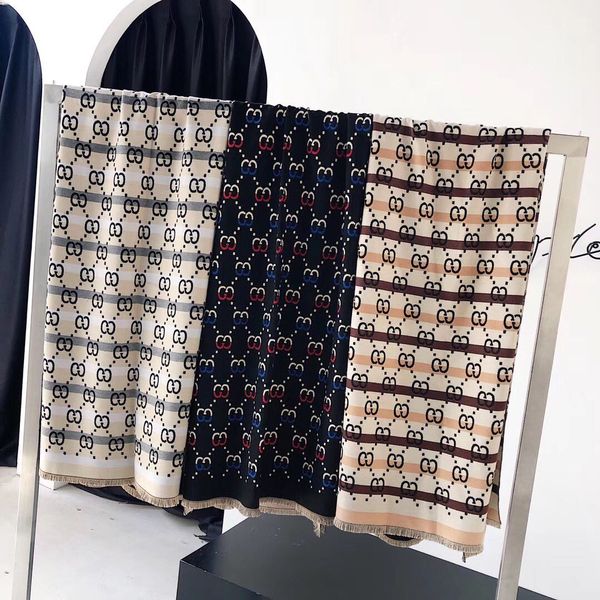 3 colors gc women luxury scarf cape 380g women 180*70 blended cashmere knitted, White
3 colors gc women luxury scarf cape 380g women 180*70 blended cashmere knitted, White