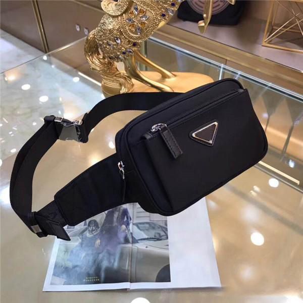 global classic deluxe package canvas leather cowhide pockets the highest quality handbag designer chest bag 3613 size21*13*4cm
global classic deluxe package canvas leather cowhide pockets the highest quality handbag designer chest bag 3613 size21*13*4cm