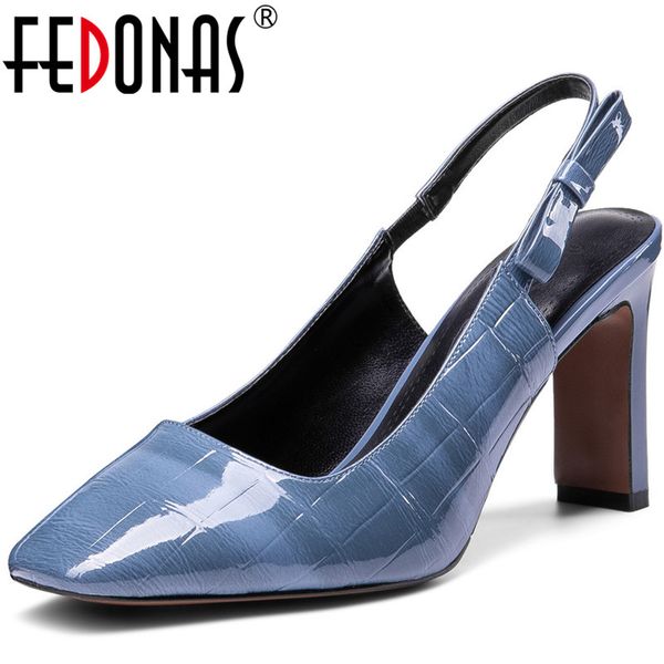 fedonas genuine leather spring summer 2020 slip on women pumps working prom square toe high thick heeled new fashion shoes woman, Black
fedonas genuine leather spring summer 2020 slip on women pumps working prom square toe high thick heeled new fashion shoes woman, Black