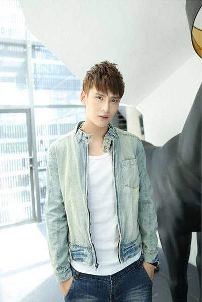 new 2014 spring vintage slim jeans jacket men casual denim jackets for men coat mens jackets and coats b0817, Black;brown
new 2014 spring vintage slim jeans jacket men casual denim jackets for men coat mens jackets and coats b0817, Black;brown