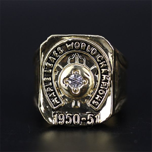 1950-1951 toronto maple leafs hockey championship ring for fans with wooden box wholesale, Golden;silver
1950-1951 toronto maple leafs hockey championship ring for fans with wooden box wholesale, Golden;silver