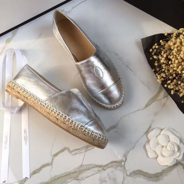 2019 fashion luxury designer women shoes espadrilles fisherman shoe low heel genuine leather leisure shoes many color size 35-41 z75, Black
2019 fashion luxury designer women shoes espadrilles fisherman shoe low heel genuine leather leisure shoes many color size 35-41 z75, Black