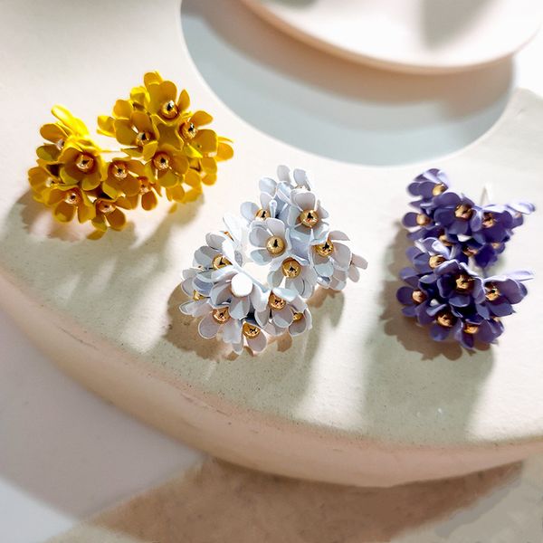 dominated new fashionable sweet little daisy metal elegant multi-layer flower women drop earrings, Silver
dominated new fashionable sweet little daisy metal elegant multi-layer flower women drop earrings, Silver