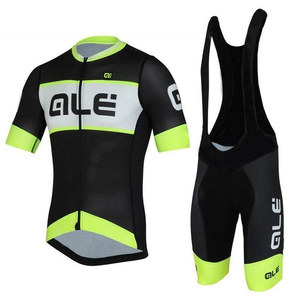 2020 high quanilitycycling suits cycling jersey sets short sleeve mens cycling clothing bicycle wear abbigliamento ciclismo estivo, Black;red
2020 high quanilitycycling suits cycling jersey sets short sleeve mens cycling clothing bicycle wear abbigliamento ciclismo estivo, Black;red