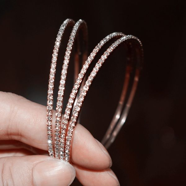 shiny rhinestone rose-gold color hoop earrings for women fashion jewelry maxi ladys' statement earrings accessories, Golden;silver
shiny rhinestone rose-gold color hoop earrings for women fashion jewelry maxi ladys' statement earrings accessories, Golden;silver