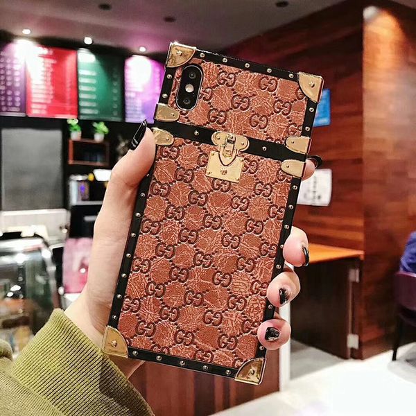 one piece luxury phone case high end for iphone 6s 7 8 xr xs fashion new designer imprint back cover with lanyard
one piece luxury phone case high end for iphone 6s 7 8 xr xs fashion new designer imprint back cover with lanyard