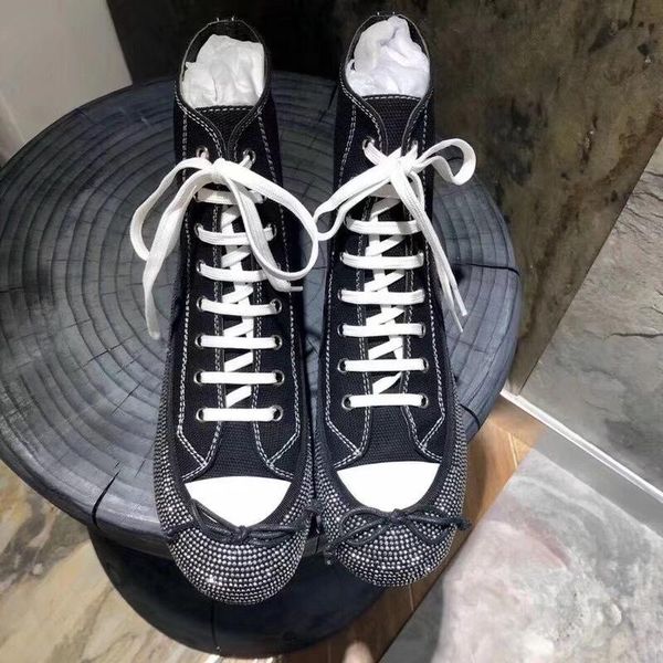 canvas shoes high breathable fashion women brand limited edition invisible high increasing leather most popular, Black
canvas shoes high breathable fashion women brand limited edition invisible high increasing leather most popular, Black