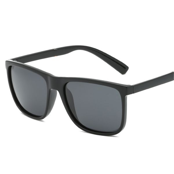 retro sunglasses men polarized sun glasses square frame brand design traveling eyewear for rider outdoor equipment, White;black
retro sunglasses men polarized sun glasses square frame brand design traveling eyewear for rider outdoor equipment, White;black