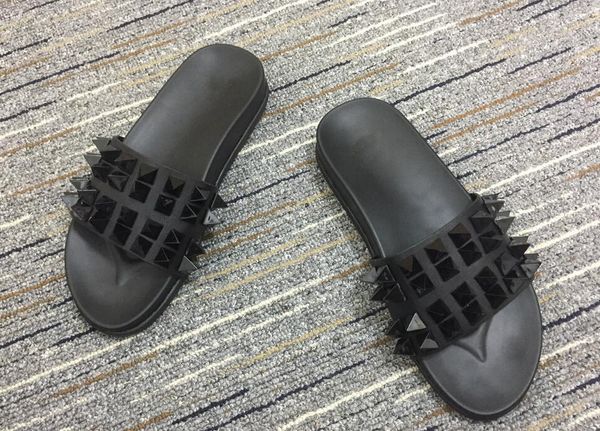 black men women slippers red bottoms luxury designer mix spikes ladies beach slipper male home slippers non-slip leather mens casual shoes11
black men women slippers red bottoms luxury designer mix spikes ladies beach slipper male home slippers non-slip leather mens casual shoes11