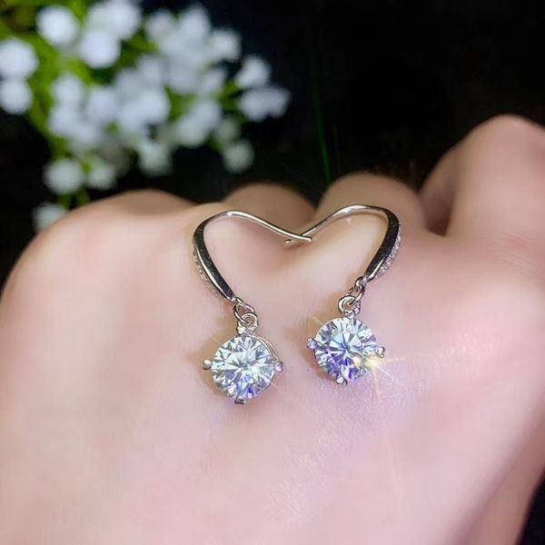 lanzyo 925 sterling silver natuarl moissanite diamond stud earrings girls birthday gift sterling silver fine jewelry new woman cj191203, Golden
lanzyo 925 sterling silver natuarl moissanite diamond stud earrings girls birthday gift sterling silver fine jewelry new woman cj191203, Golden