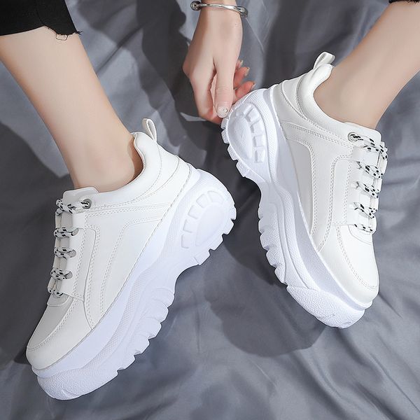 cross-border shiny new spring shoes tread for wear casual white shoes women spot sneakers women 36-41
cross-border shiny new spring shoes tread for wear casual white shoes women spot sneakers women 36-41
