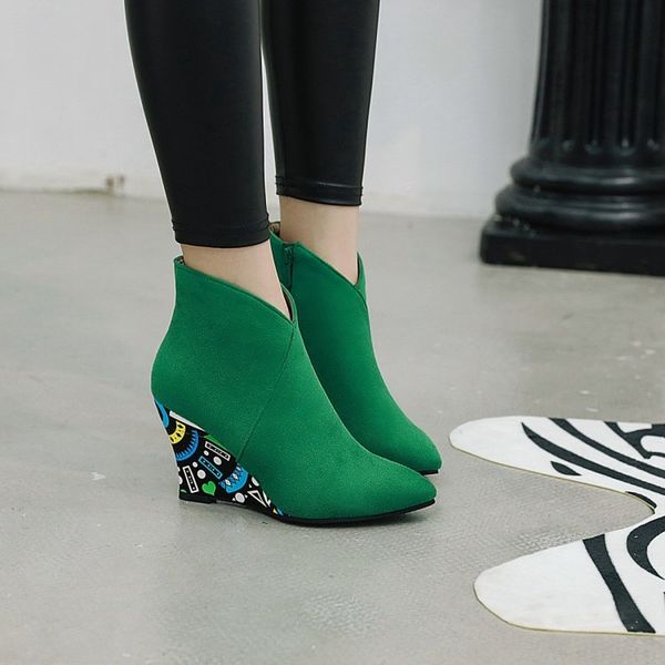 us4-11 womens pointed toe ankle boots floral printed side zipper rome flock wedge high heel shoes plus size 4colors d1020, Black
us4-11 womens pointed toe ankle boots floral printed side zipper rome flock wedge high heel shoes plus size 4colors d1020, Black