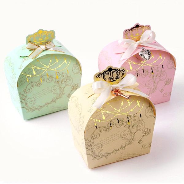 10pcs/lot crown candy box wedding favors gifts for guests paper box children birthday party christmas casamento decoration
10pcs/lot crown candy box wedding favors gifts for guests paper box children birthday party christmas casamento decoration