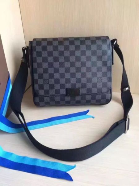 2019 новая мода сумки плеча chain мужские и женские классический сумки pu высокого качества crossbody сумки горячая продажа 1a005
2019 новая мода сумки плеча chain мужские и женские классический сумки pu высокого качества crossbody сумки горячая продажа 1a005