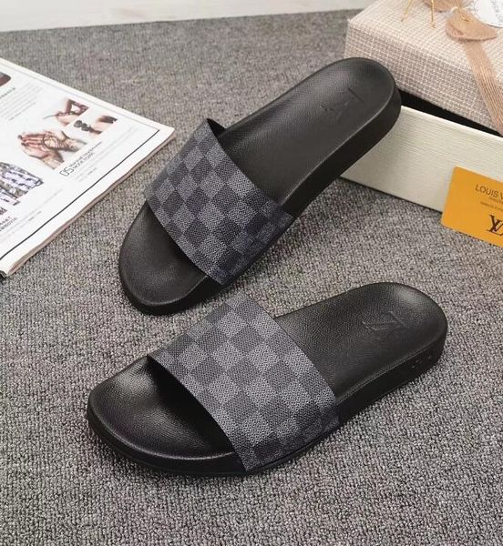 Палаццо Медуза Горки для бассейна с тисненой головой Медузы Прорезиненные слип Р 
Палаццо Медуза Горки для бассейна с тисненой головой Медузы Прорезиненные слип Р