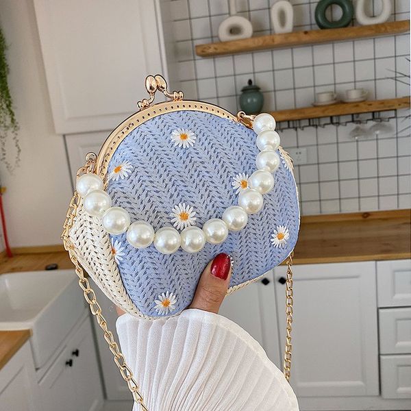 the latest mini chain elegant square bag wild shoulder bag fashion women messenger bags handbags
the latest mini chain elegant square bag wild shoulder bag fashion women messenger bags handbags