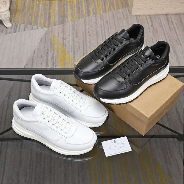 imported first layer cowhide leather official website one to one material rubber sports and leisure style outsole wear-resistant3943, Black
imported first layer cowhide leather official website one to one material rubber sports and leisure style outsole wear-resistant3943, Black