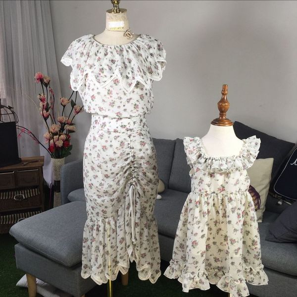mother daughter dresses chiffon floral print flower collar mommy and me clothes summer mom and daughter wedding dress family set, Blue
mother daughter dresses chiffon floral print flower collar mommy and me clothes summer mom and daughter wedding dress family set, Blue