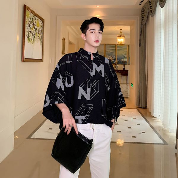 2020 summer korean fashion letter printed collar shirt men's short loose lazy five sleeve streetwear black, White;black
2020 summer korean fashion letter printed collar shirt men's short loose lazy five sleeve streetwear black, White;black