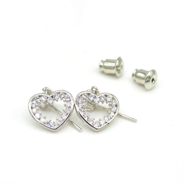 fashion heart shape s925 sterling silver studs earrings with shining zirconia textured heart earrings ing, Golden;silver
fashion heart shape s925 sterling silver studs earrings with shining zirconia textured heart earrings ing, Golden;silver
