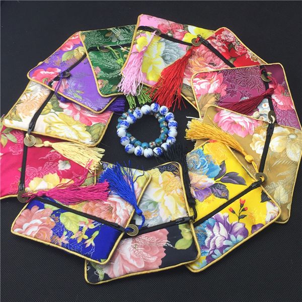 pretty peony flower chinese silk brocade bag tassel small zip bag wedding party favor bags christmas women coin purses jewelry gift pouch
pretty peony flower chinese silk brocade bag tassel small zip bag wedding party favor bags christmas women coin purses jewelry gift pouch