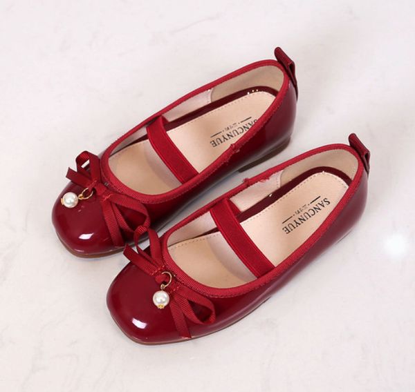 summer girls leather sandals kids pearls single shoes children soft sole sandal toddler princess shoes girls children dance shoe, Black;red
summer girls leather sandals kids pearls single shoes children soft sole sandal toddler princess shoes girls children dance shoe, Black;red