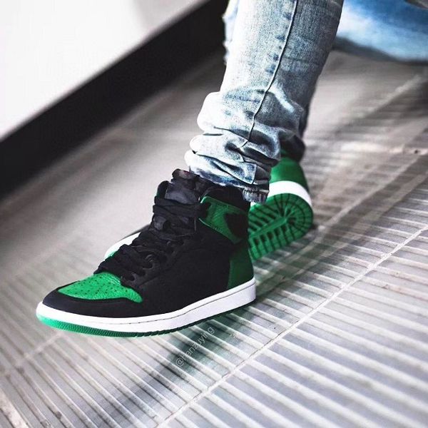 new 1 pine green og women men sport shoes outdoor sport shoe mens traniners sneakers us 7~13.5 555088-030
new 1 pine green og women men sport shoes outdoor sport shoe mens traniners sneakers us 7~13.5 555088-030