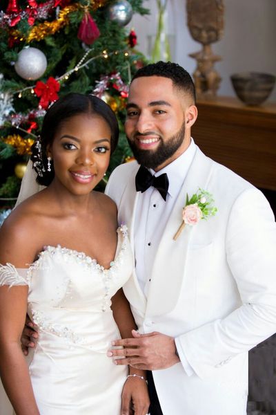 ivory грум tuxedo мужские костюмы атласная шаль лацкане партии вечера groomsmen наряд человек эпикировка два кусочки (пальто + брюки) slim f, Black;gray
ivory грум tuxedo мужские костюмы атласная шаль лацкане партии вечера groomsmen наряд человек эпикировка два кусочки (пальто + брюки) slim f, Black;gray